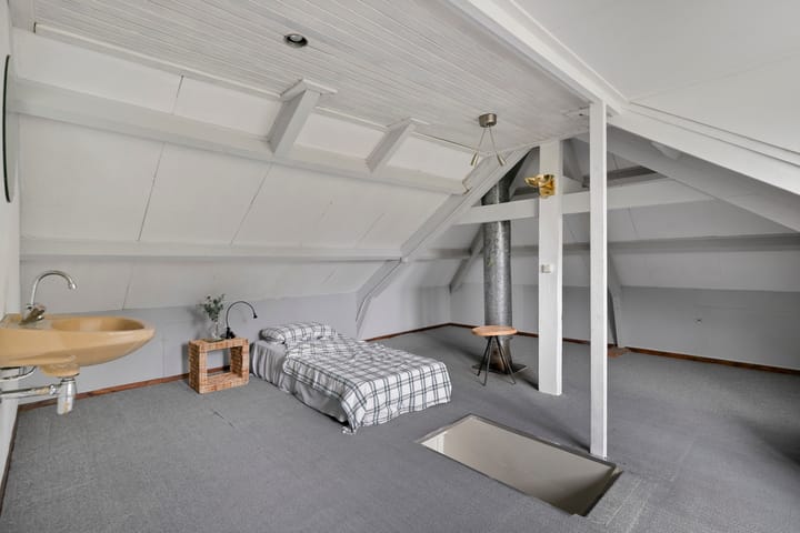 Vrijstaande woning te koop: Van Aelstlaan 24, Apeldoorn