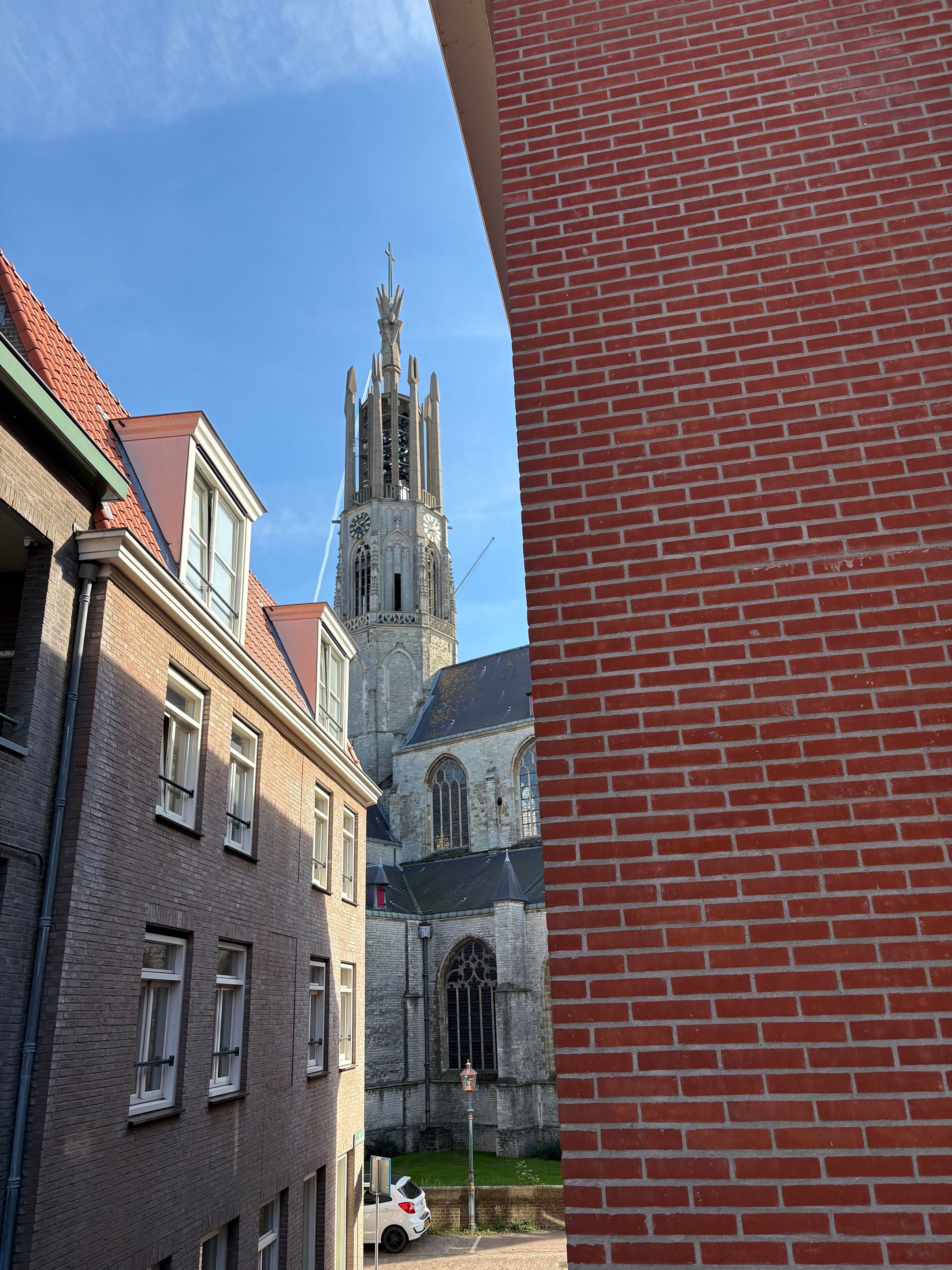 Photo 21 of Basiliekstraatje 1