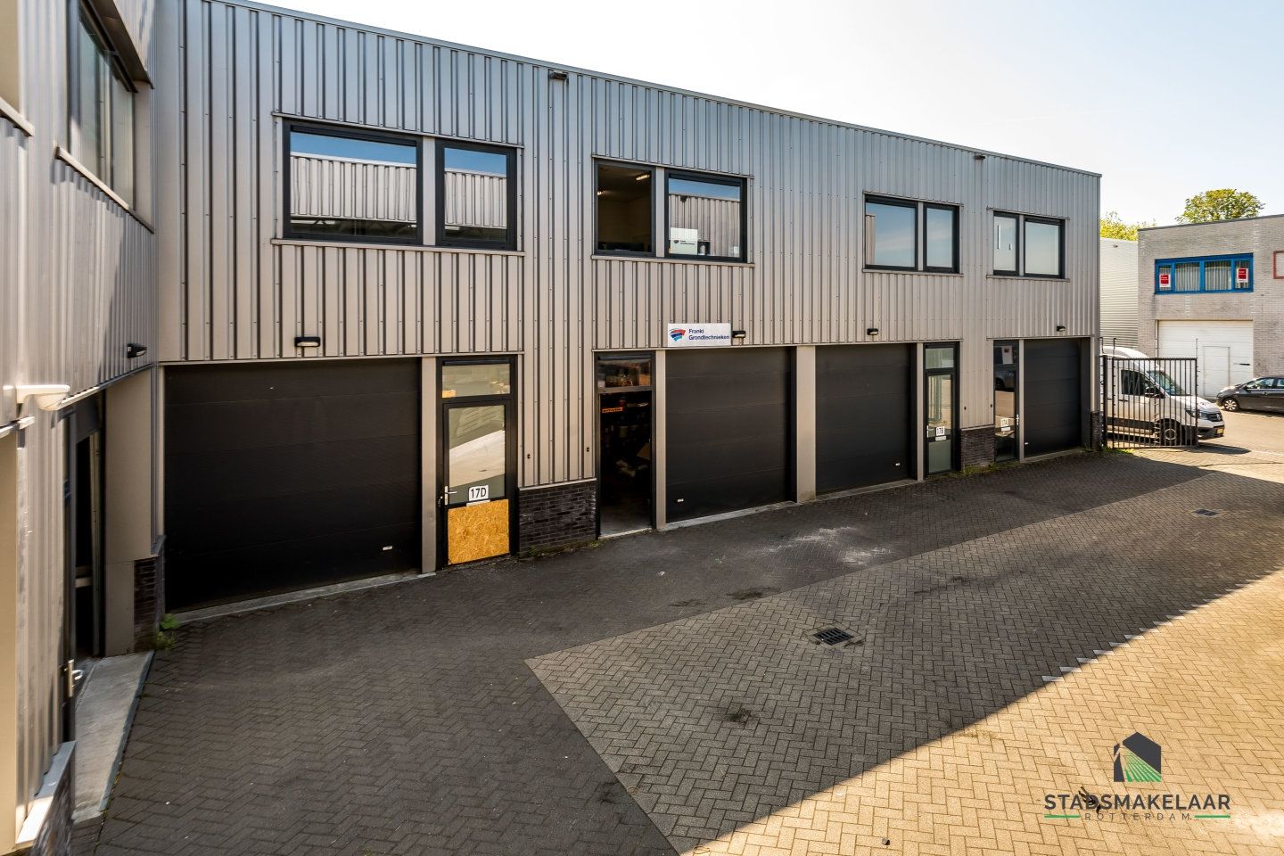 View photo 3 of Nachtschadestraat 17-D