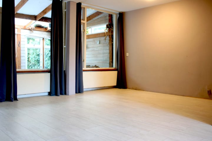 Hoekwoning te koop: Plantage 46, Lelystad