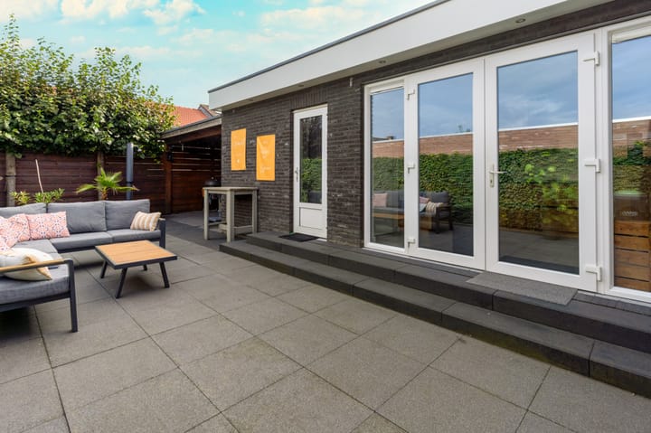 Tussenwoning te koop: Luciastraat 38, Beek (Li)