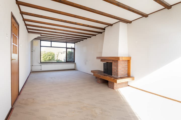 Tussenwoning te koop: Floris Versterstraat 10, Woerden