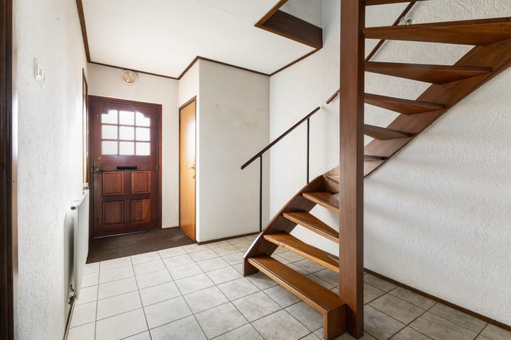 Tussenwoning te koop: Floris Versterstraat 10, Woerden