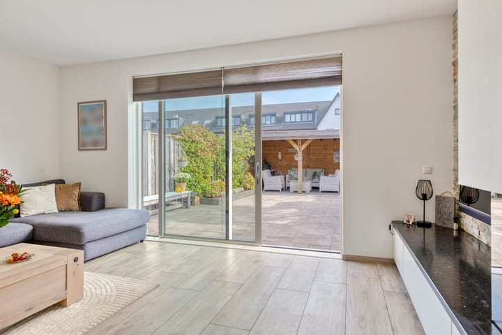 Hoekwoning te koop: Sneekermeer 40, Zoetermeer