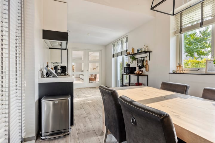 Hoekwoning te koop: Sneekermeer 40, Zoetermeer