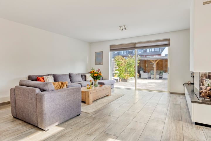 Hoekwoning te koop: Sneekermeer 40, Zoetermeer