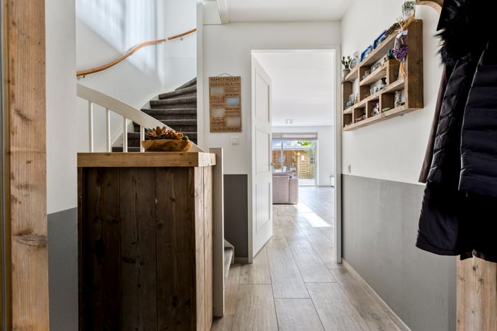 Hoekwoning te koop: Sneekermeer 40, Zoetermeer