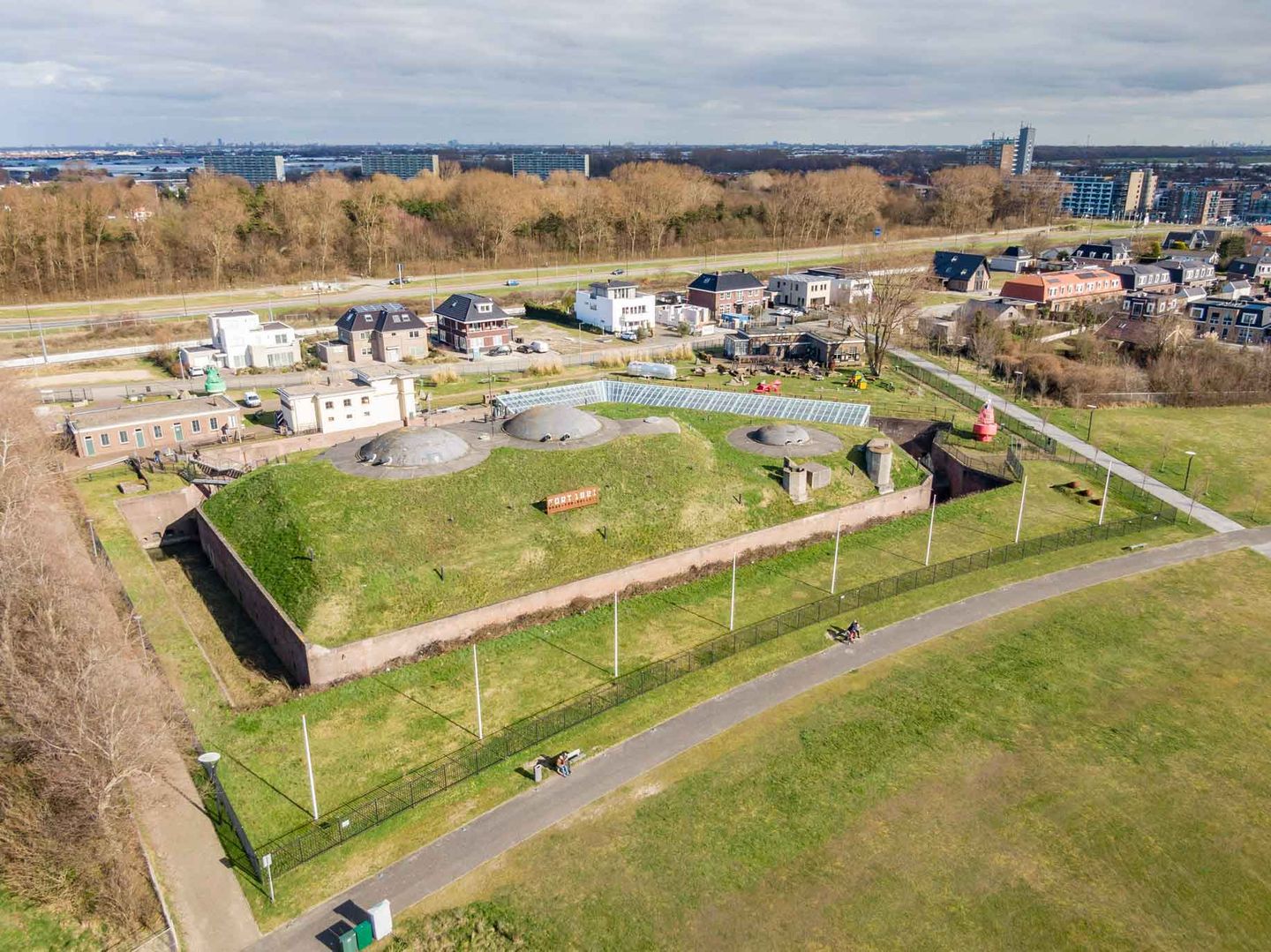 Bekijk foto 3 van Stationsweg 80