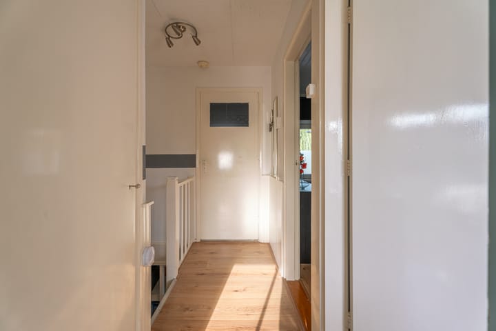 Hoekwoning te koop: Divonalaan 33, Hillegom