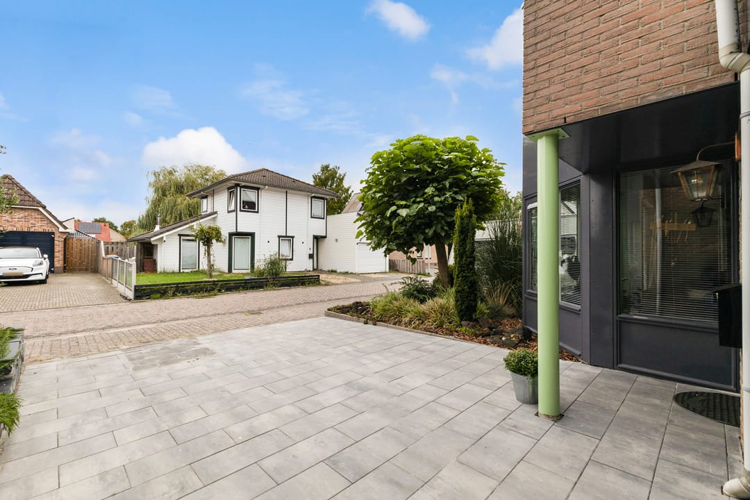 Photo 77 of Struikheideveld 12