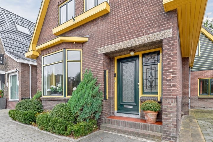 Vrijstaande woning te koop: Raadhuisweg 17, Reeuwijk