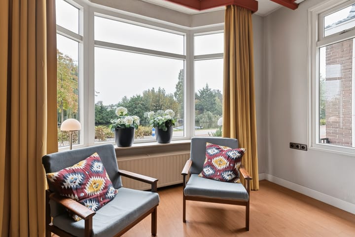 Vrijstaande woning te koop: Raadhuisweg 17, Reeuwijk