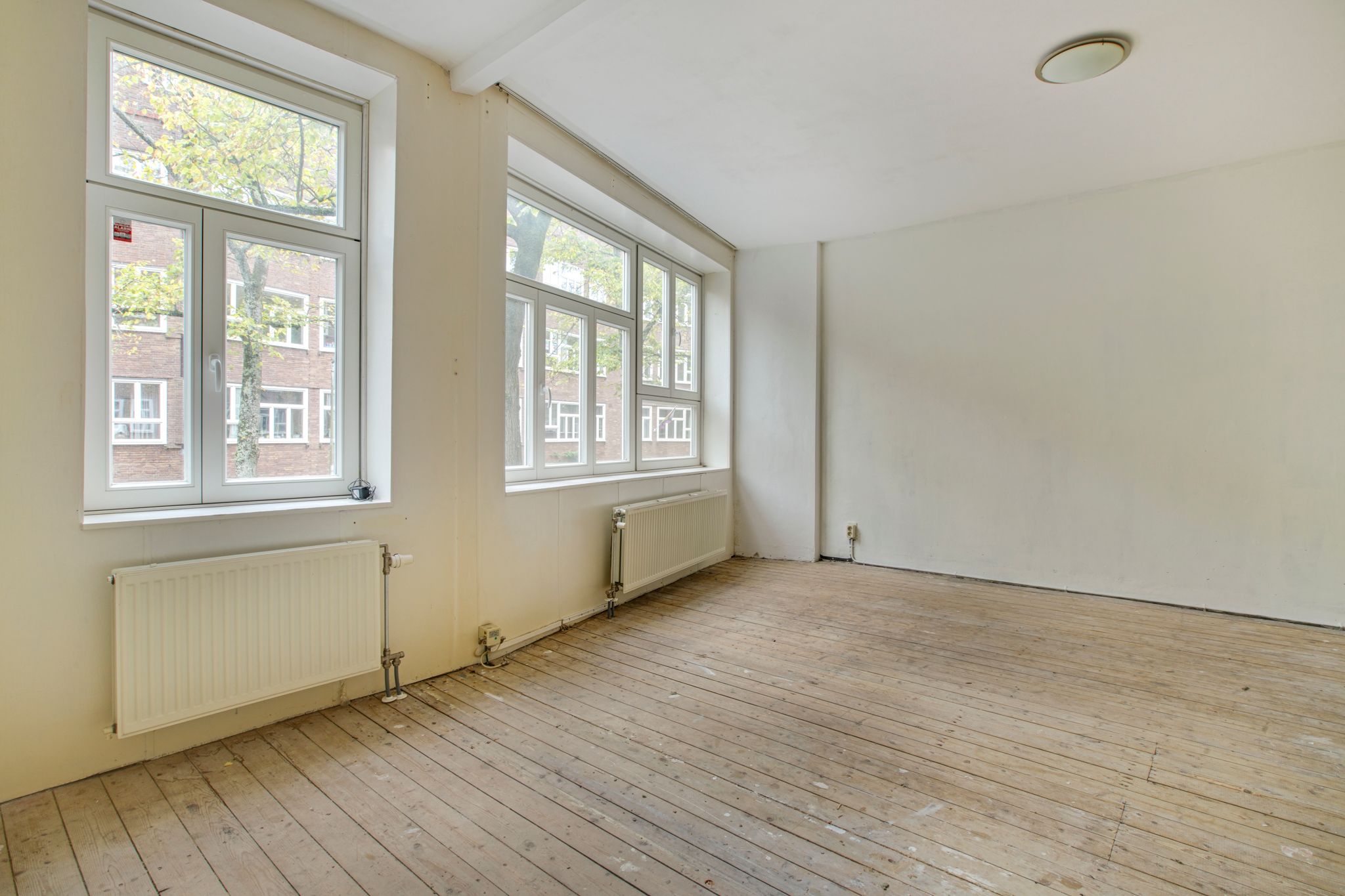 Photo 6 of Orteliusstraat 228-1