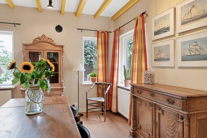 Vrijstaande woning te koop: Raadhuisweg 17, Reeuwijk
