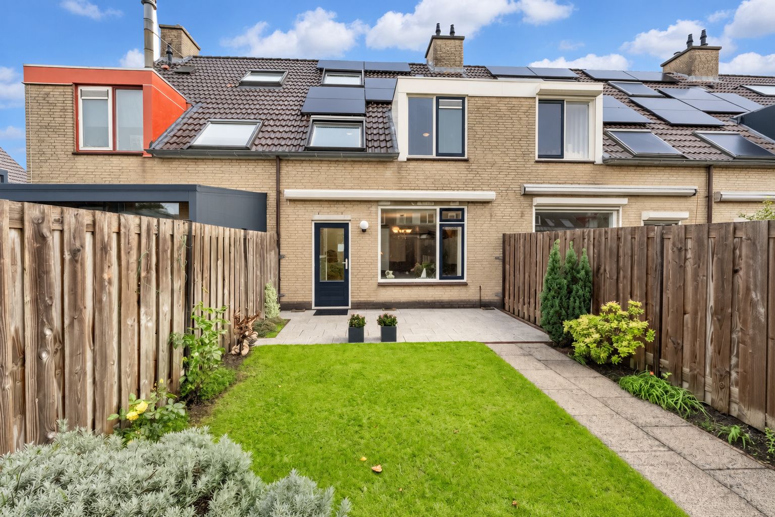 Photo 24 of Albert Verweystraat 15