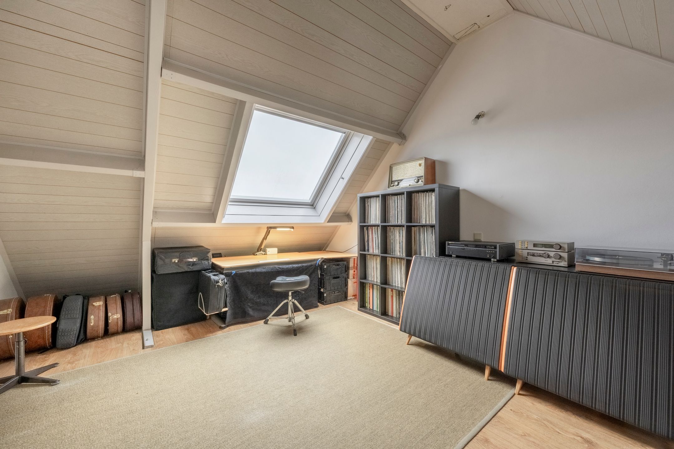 Photo 21 of Albert Verweystraat 15