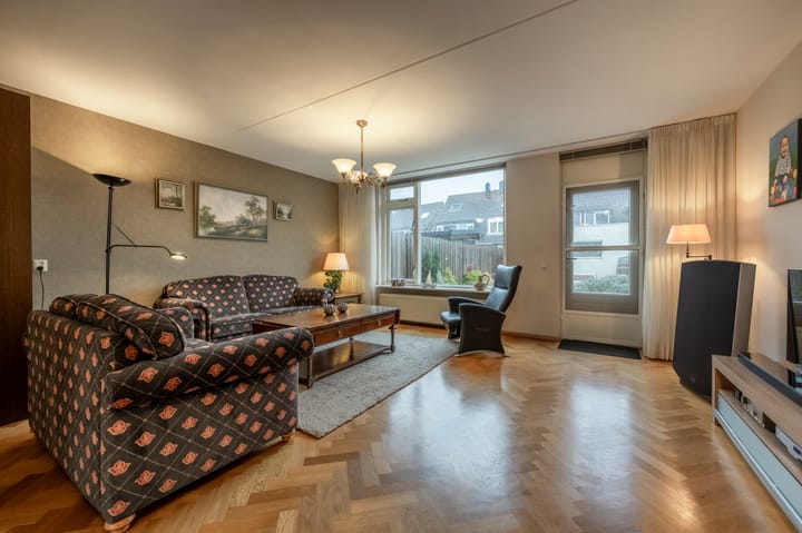 Photo 3 of Albert Verweystraat 15