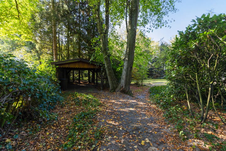 Twee-onder-één-kap te koop: Rading 51, Hilversum