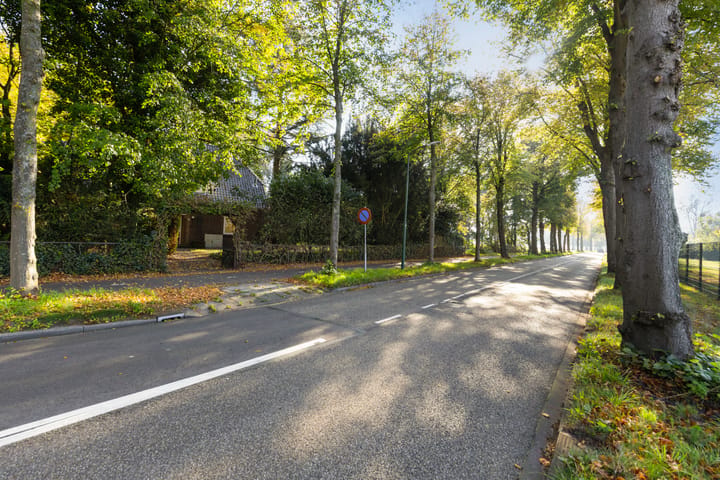 Twee-onder-één-kap te koop: Rading 51, Hilversum