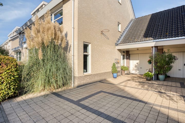 Foto 4 van Dennenhei 46