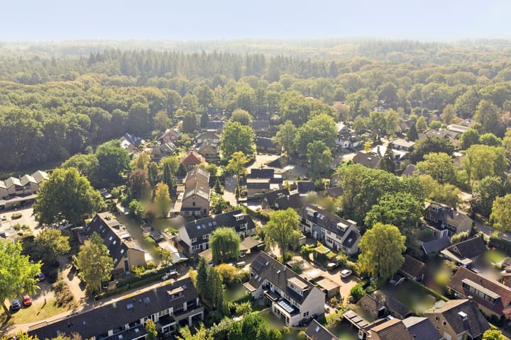Photo 4 of Voorhoevestraat 36