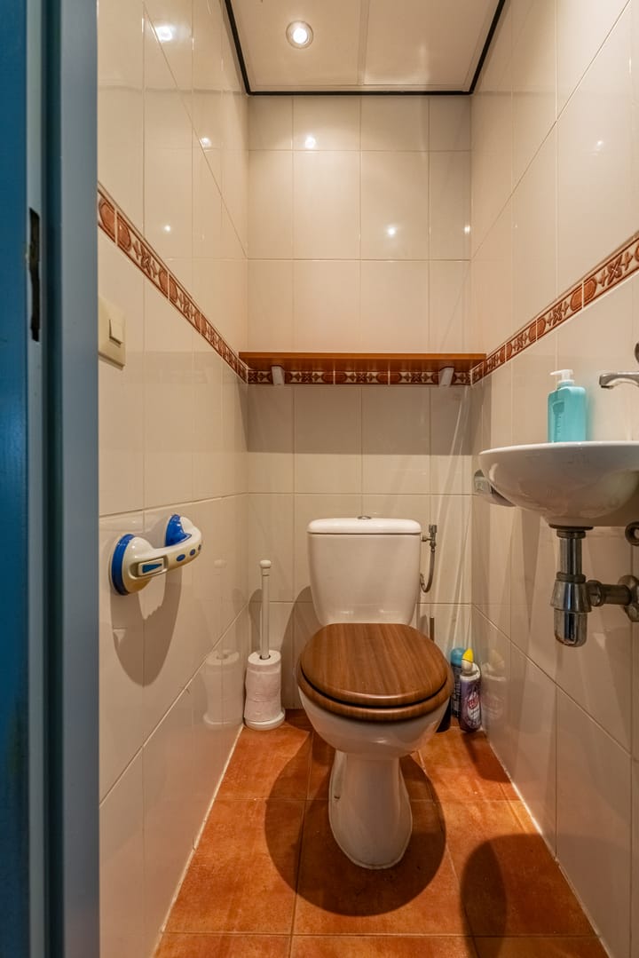 Tussenwoning te koop: Vondelwende 18, Hillegom