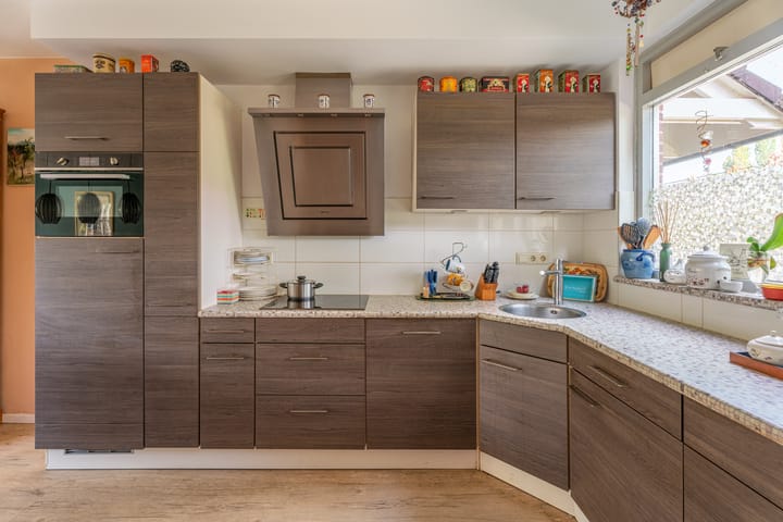 Tussenwoning te koop: Vondelwende 18, Hillegom