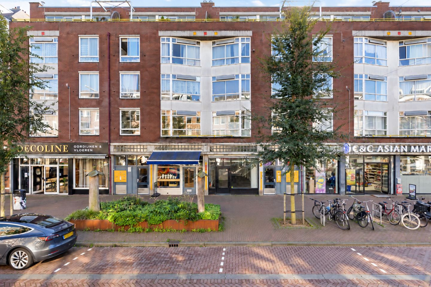 View photo 2 of Eerste Van Swindenstraat 86-A