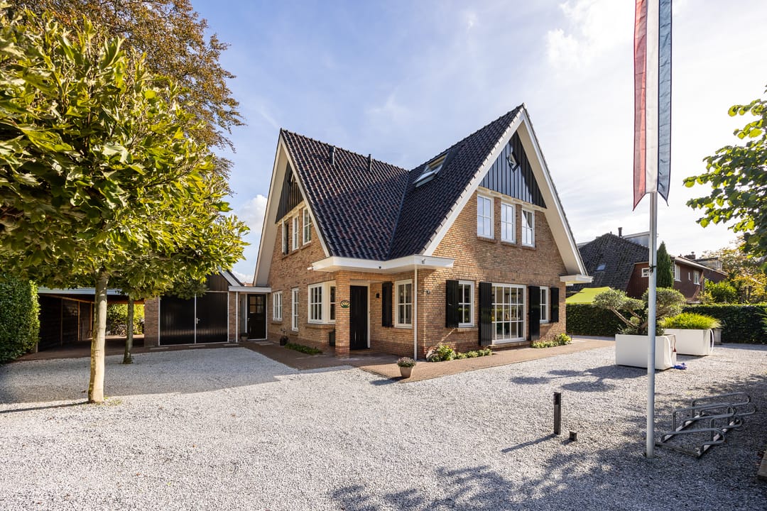 Photo 1 of Spoorlaan 75