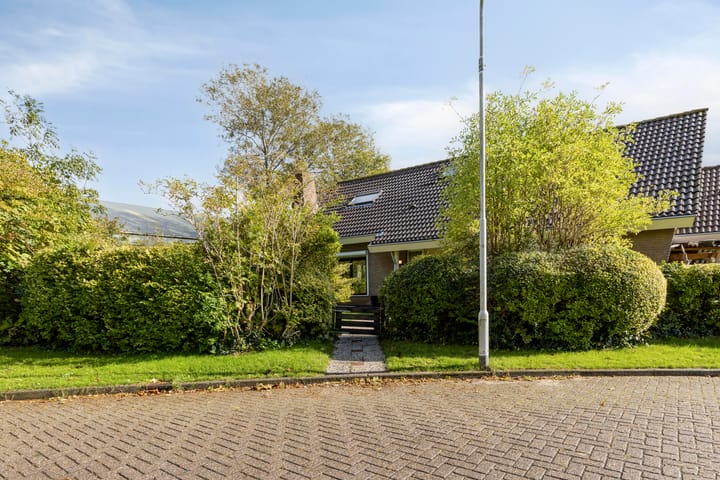 Vrijstaande woning te koop: Meekrapstraat 1, Brouwershaven
