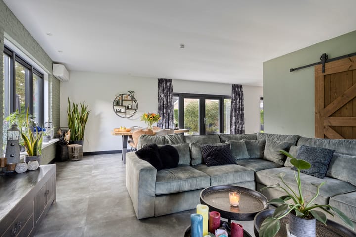 Vrijstaande woning te koop: Meekrapstraat 1, Brouwershaven