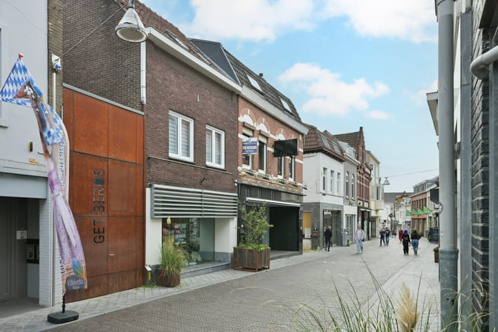 Steenweg 27-31, Sittard