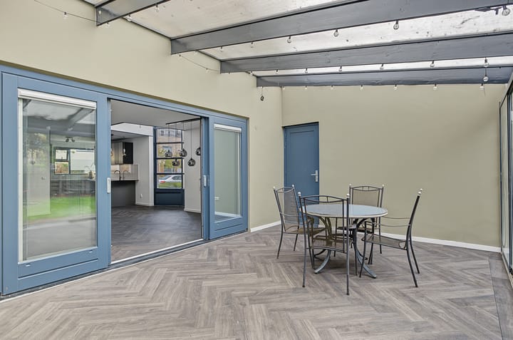 Tussenwoning te koop: Peggy Ashcroftstraat 48, Almere