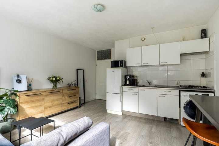Studio te koop: Honingstraat 33, Hilversum