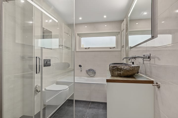 Tussenwoning te koop: Peggy Ashcroftstraat 48, Almere