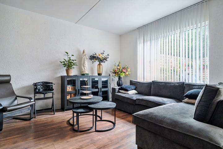 Hoekwoning te koop: Oudlandsestraat 129, Steenbergen (Nb)