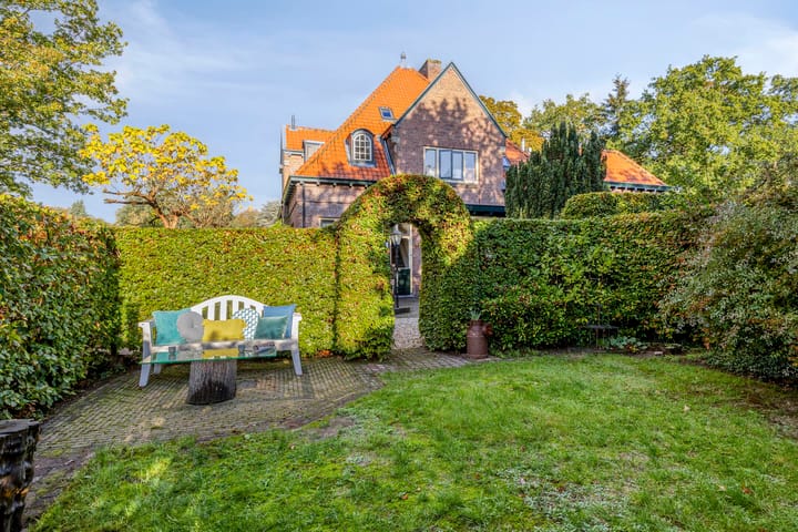 Appartement te koop: Flevolaan 51, Naarden