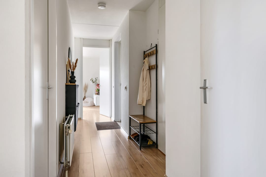Photo 11 of Klappenburgstraat 3-P