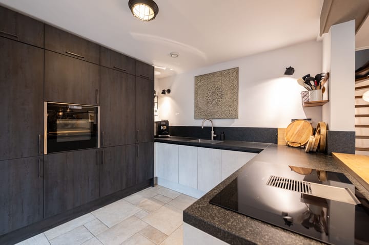 Tussenwoning te koop: Monnikweide 4, Hellevoetsluis