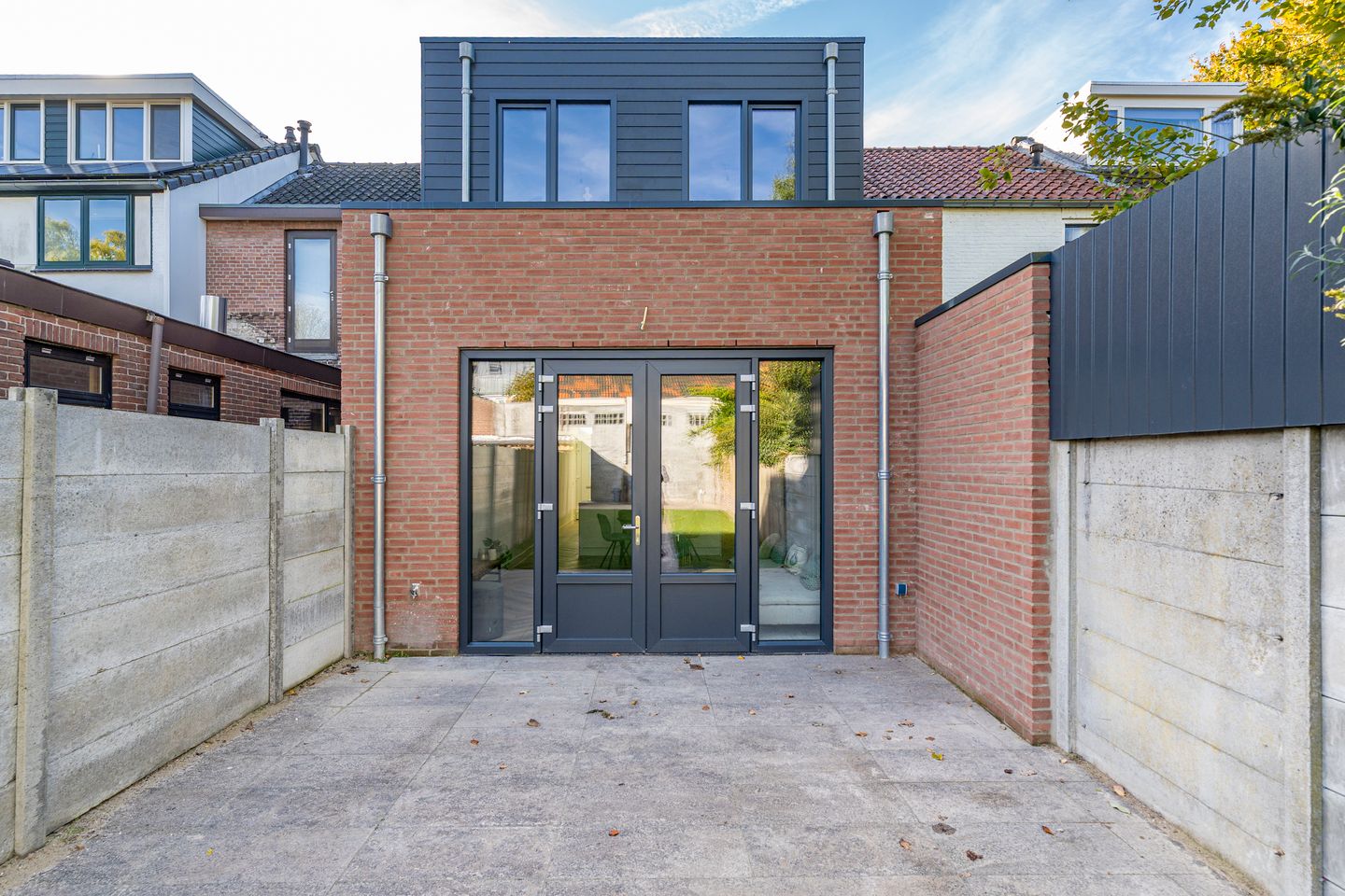 Photo 34 of Hoogvensestraat 139
