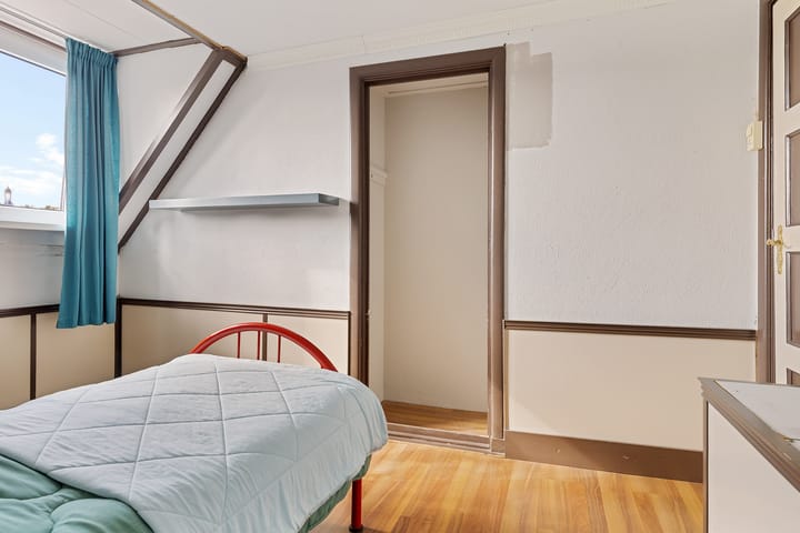 Twee-onder-één-kap te koop: Ubbenasingel 13, Spijk (Gr)