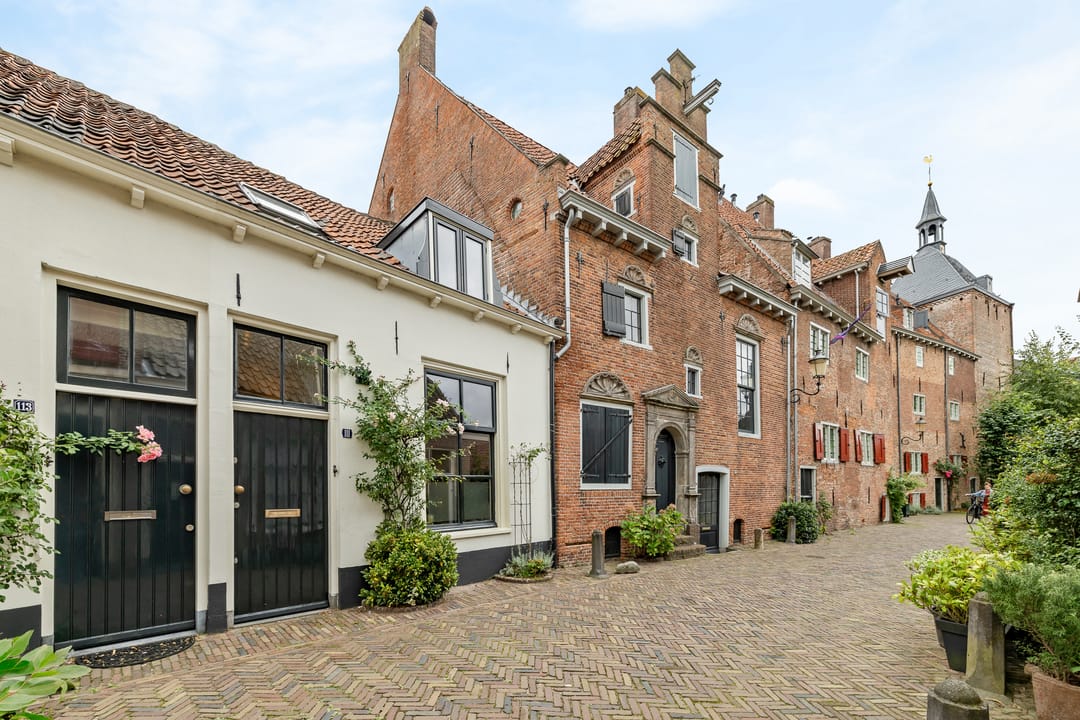 Foto 1 van Muurhuizen 111