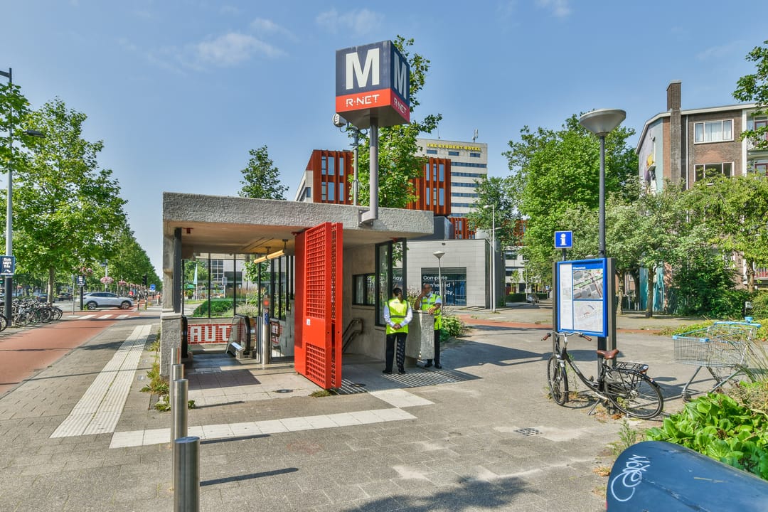 Photo 23 of Swammerdamstraat 58-2