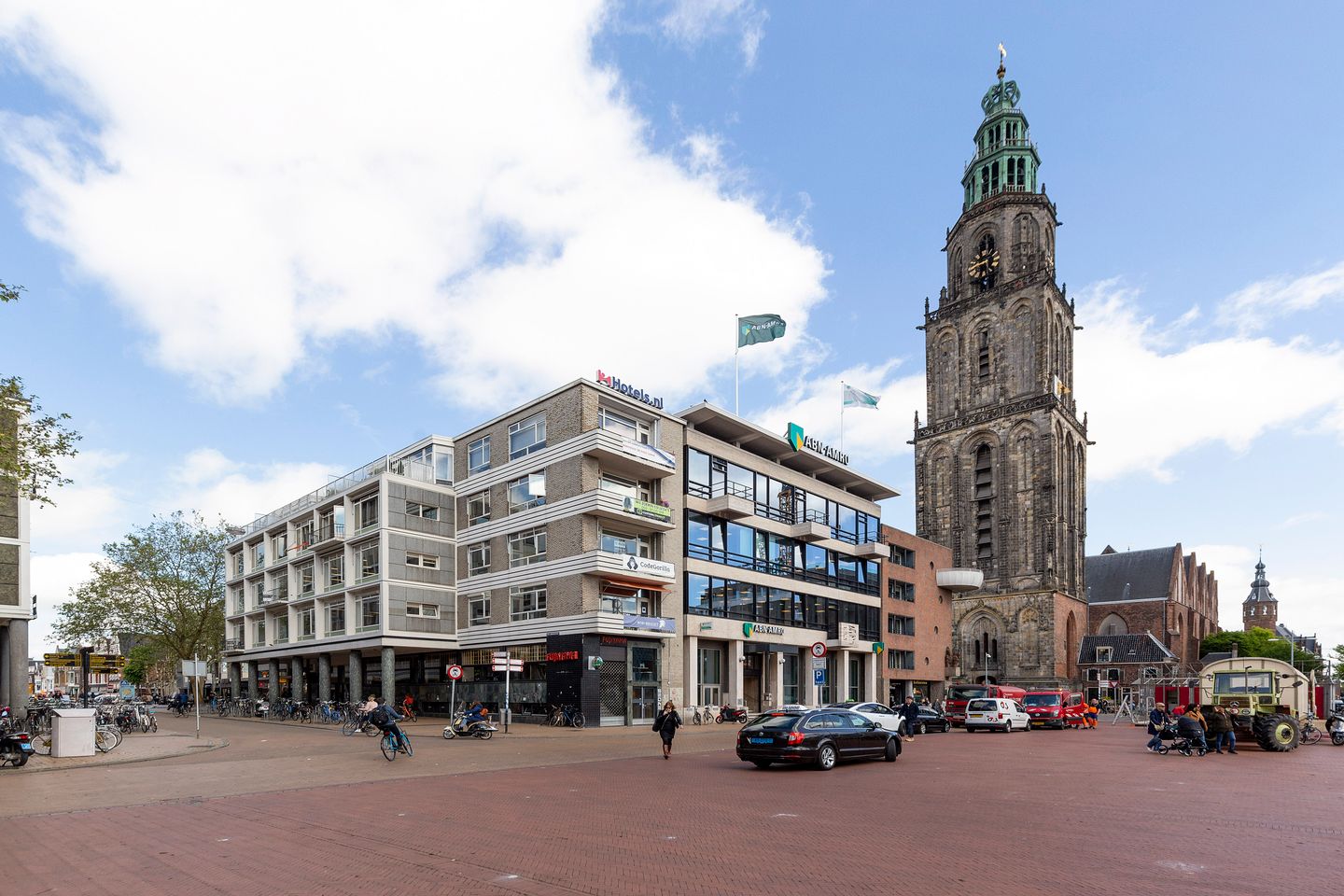 Bekijk foto 1 van Kwinkenplein 10