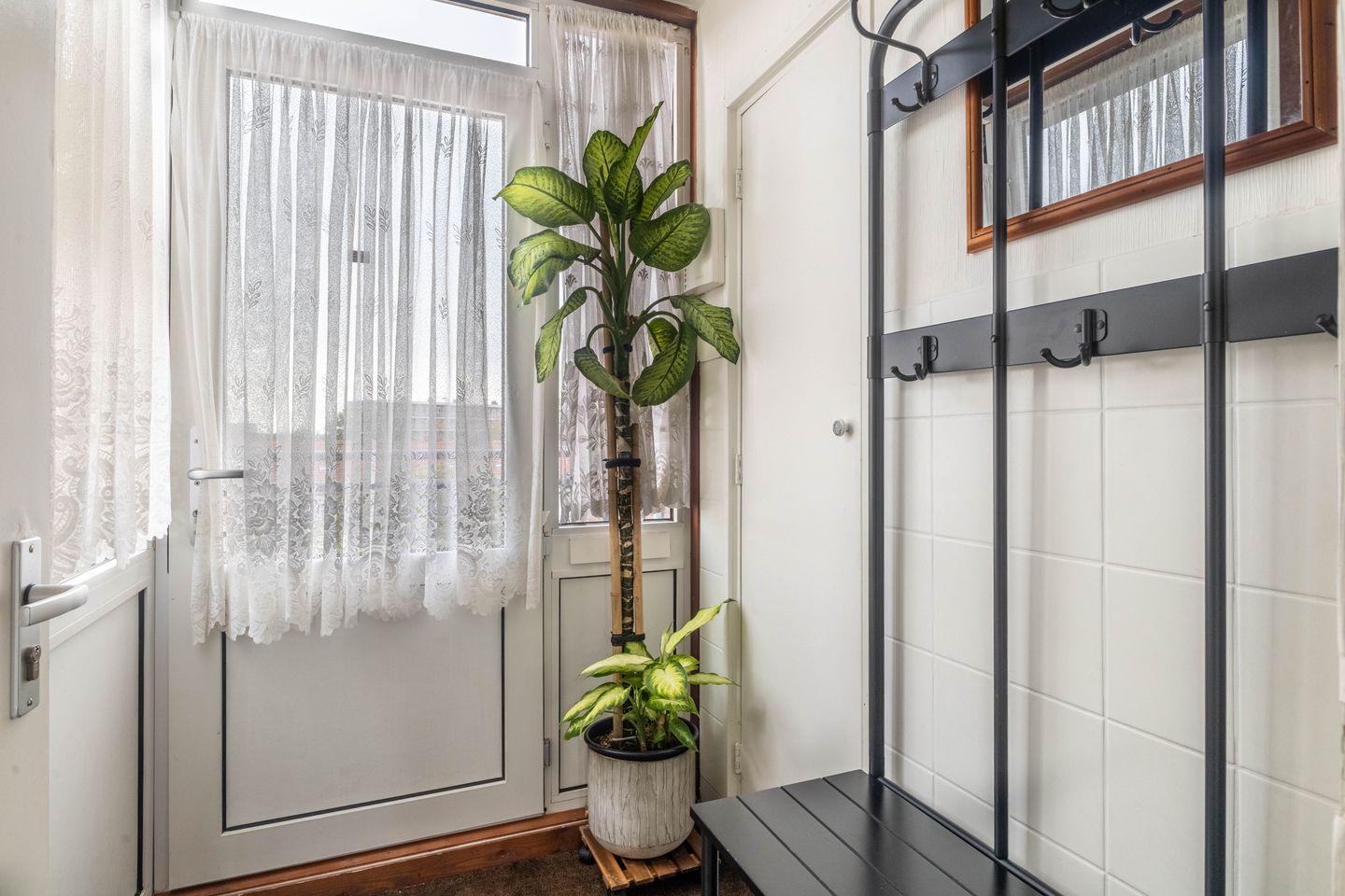 Photo 5 of Cornelis van Vollenhovenstraat 206