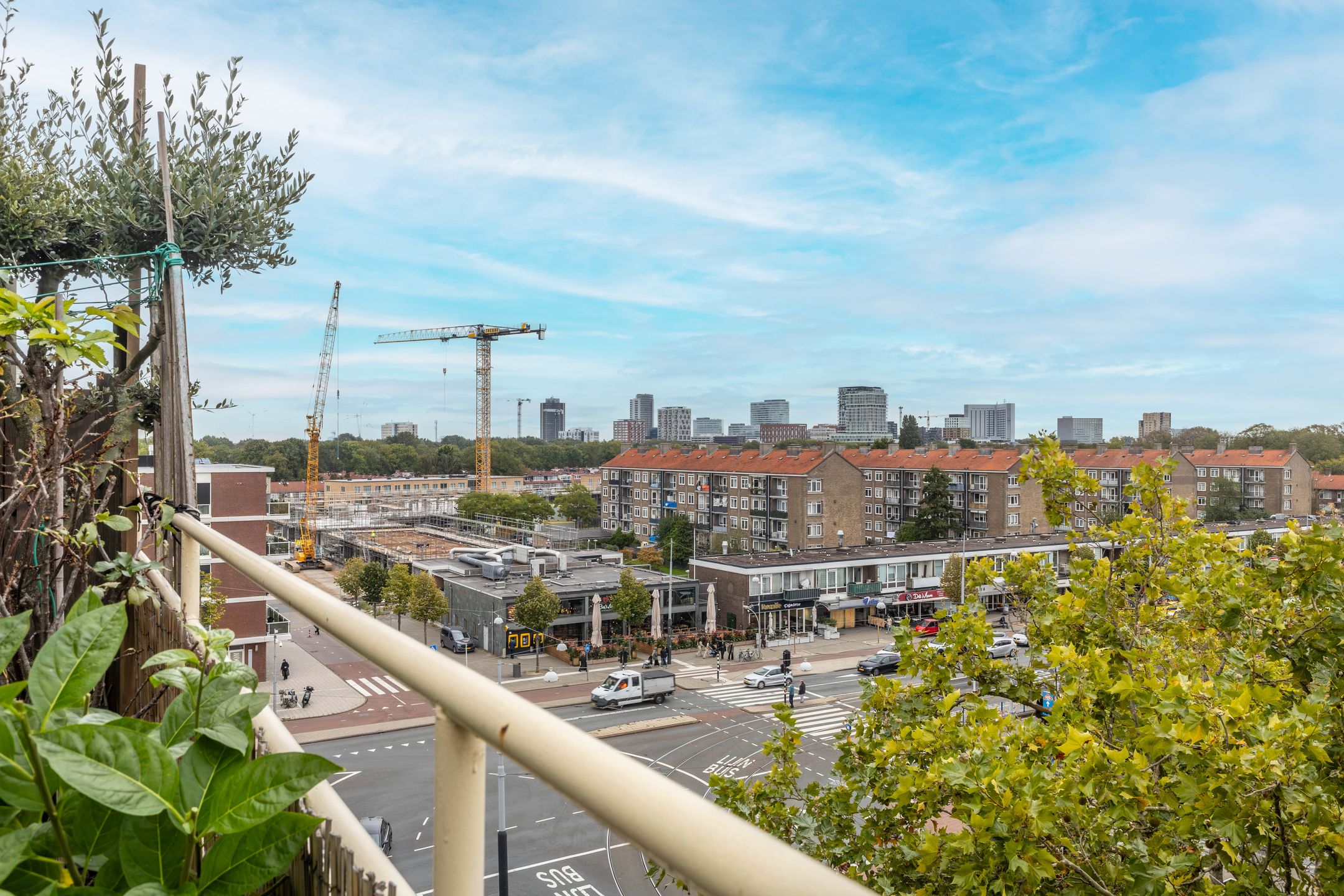 Photo 12 of Cornelis van Vollenhovenstraat 206
