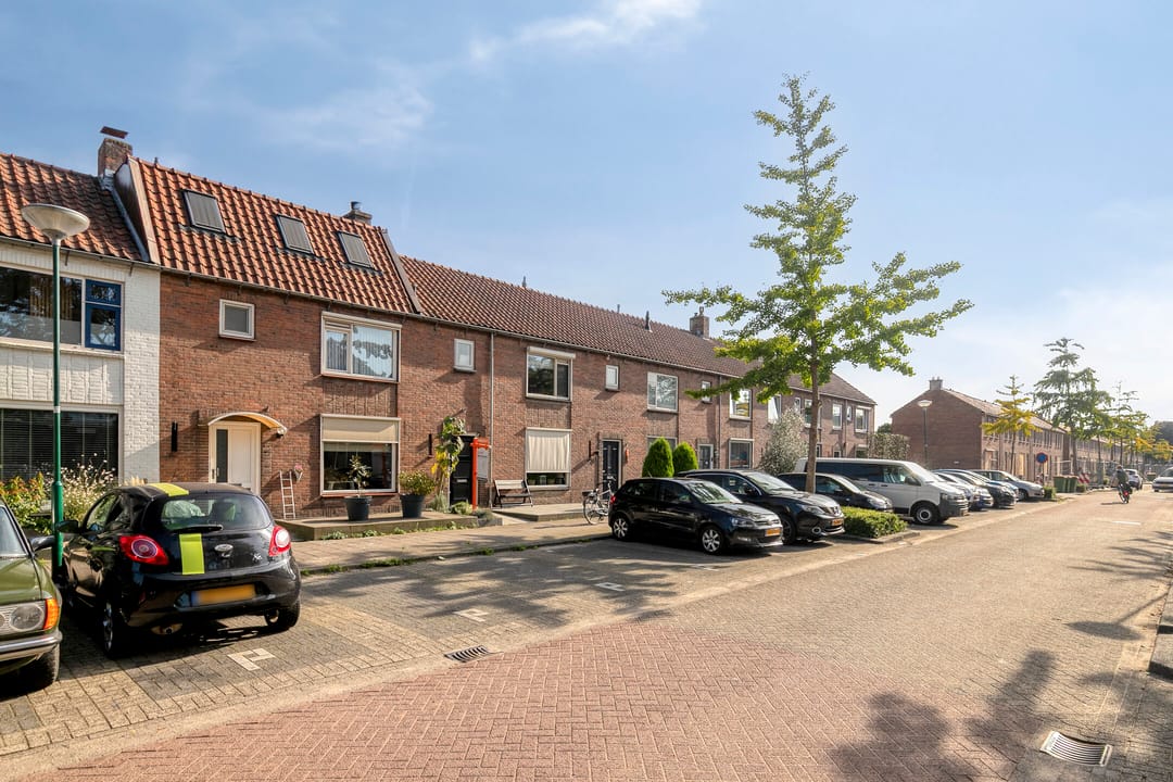 Photo 28 of Dr. Colijnstraat 43