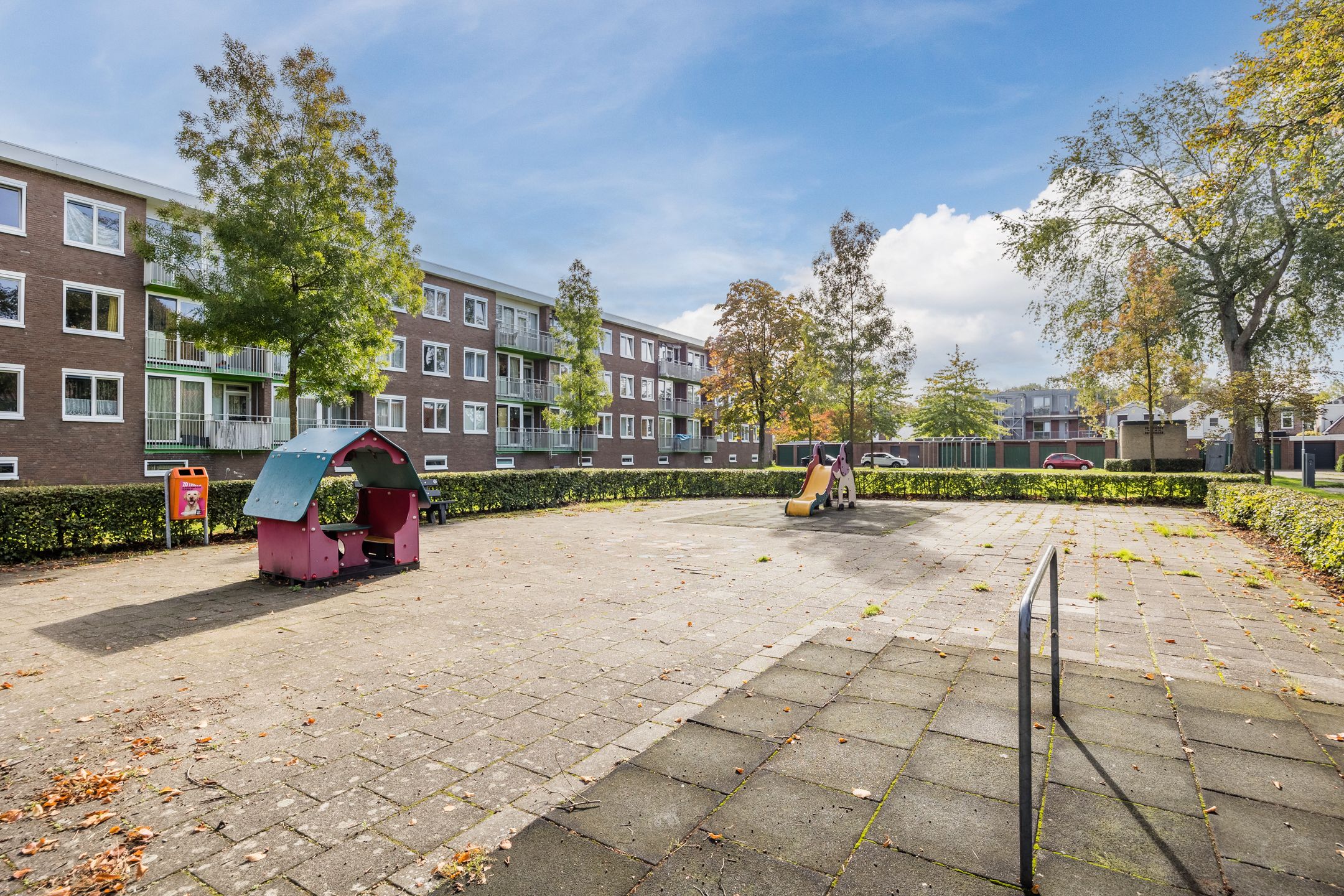 Photo 42 of Memlincstraat 8