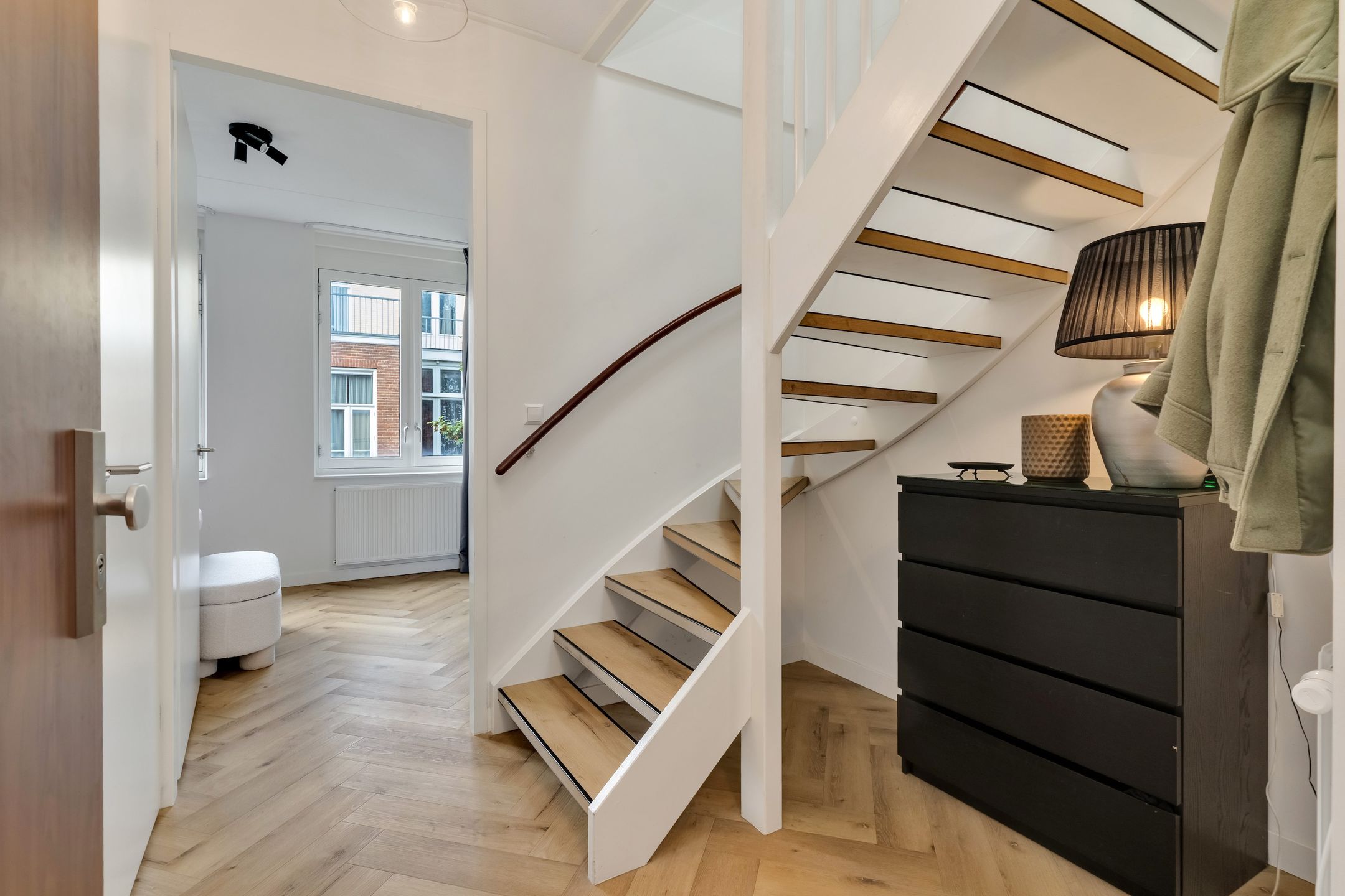 Photo 27 of Johannes Camphuijsstraat 163-K