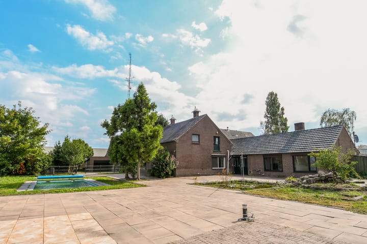 Twee-onder-één-kap te koop: Breetse Peelweg 7, Maasbree